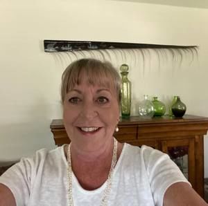 Meet your Posher, Sharon